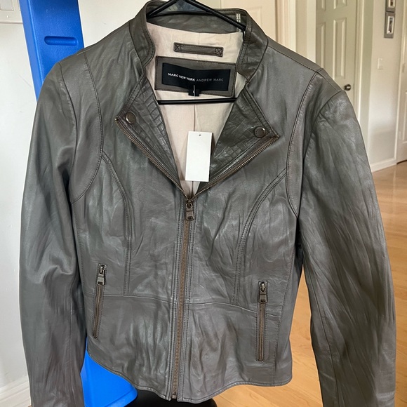 Andrew Marc Leather Jacket - Picture 2 of 3